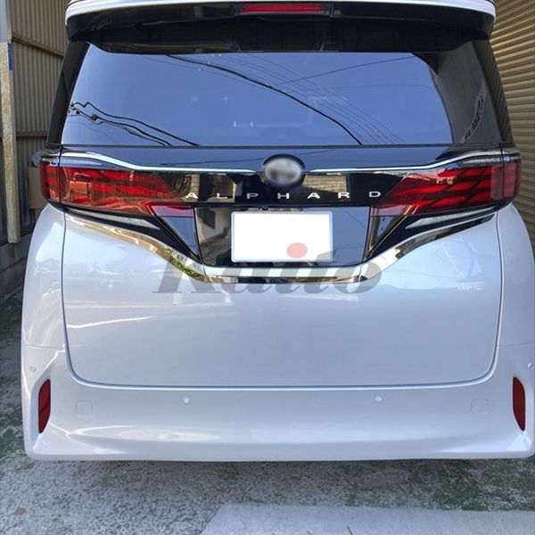 画像2: TOYOTA ALPHARD 40系 リアナンバープレートトリム